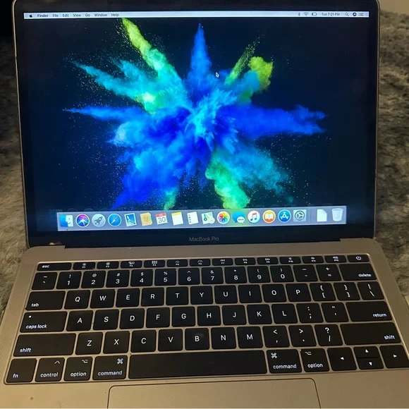Apple MacBook pro 13in